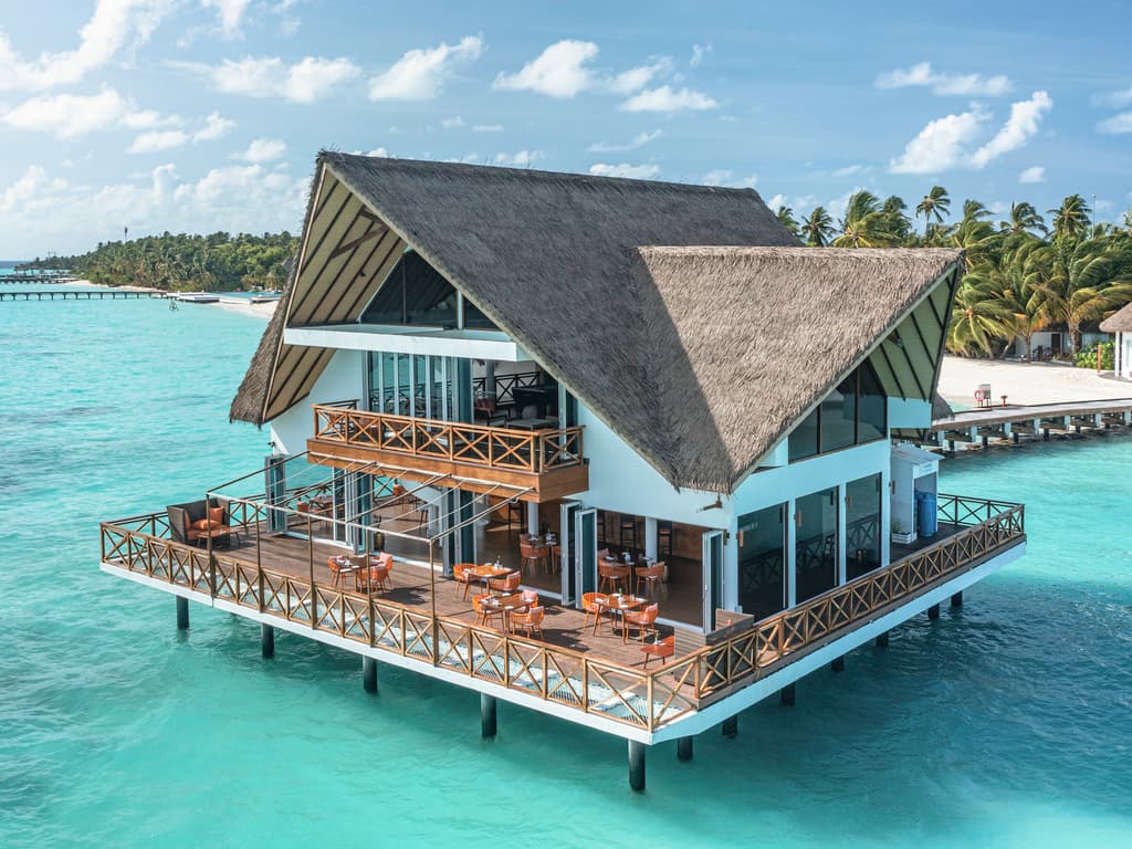 Kulinarische Höhepunkte warten auf Sie: Entdecken Sie die 4 Sterne Hotels Malediven