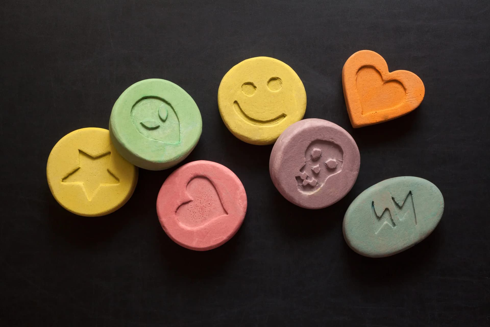 MDMA Kaufen leicht gemacht: Erleben Sie das therapeutische Potenzial von MDMA sicher und legal mit DMT-Trip in Deutschland