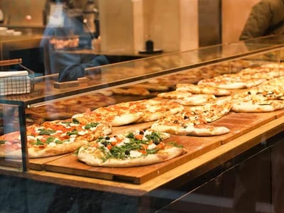 Pizzeria in der Nähe gesucht? Entdecke Pizzanap und echte Handwerkskunst