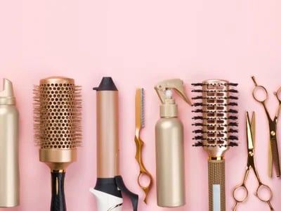 Transformiere deinen Look mit den renommierten Haarstyling-Werkzeugen von Emoxion