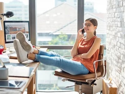 Wie Sie Ihre Karriere durch Arbeit von zu Hause vorantreiben können