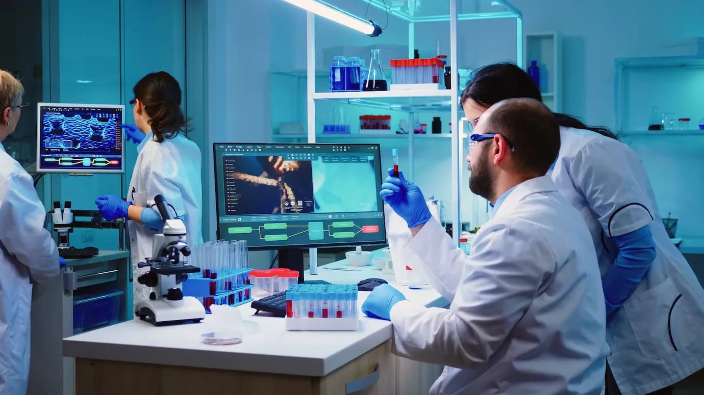 Medizinische Labortechnik: Wie Labore Leben retten können