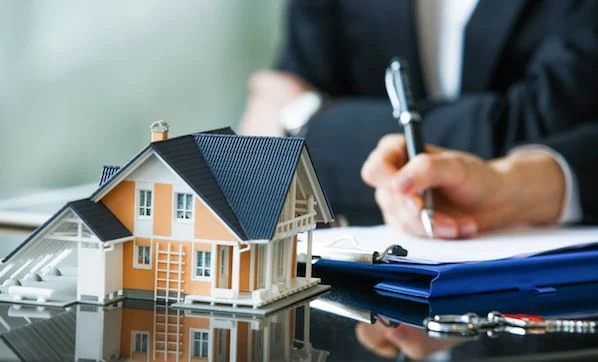 So verhandeln Sie den besten Immobilien Verwalterdeal