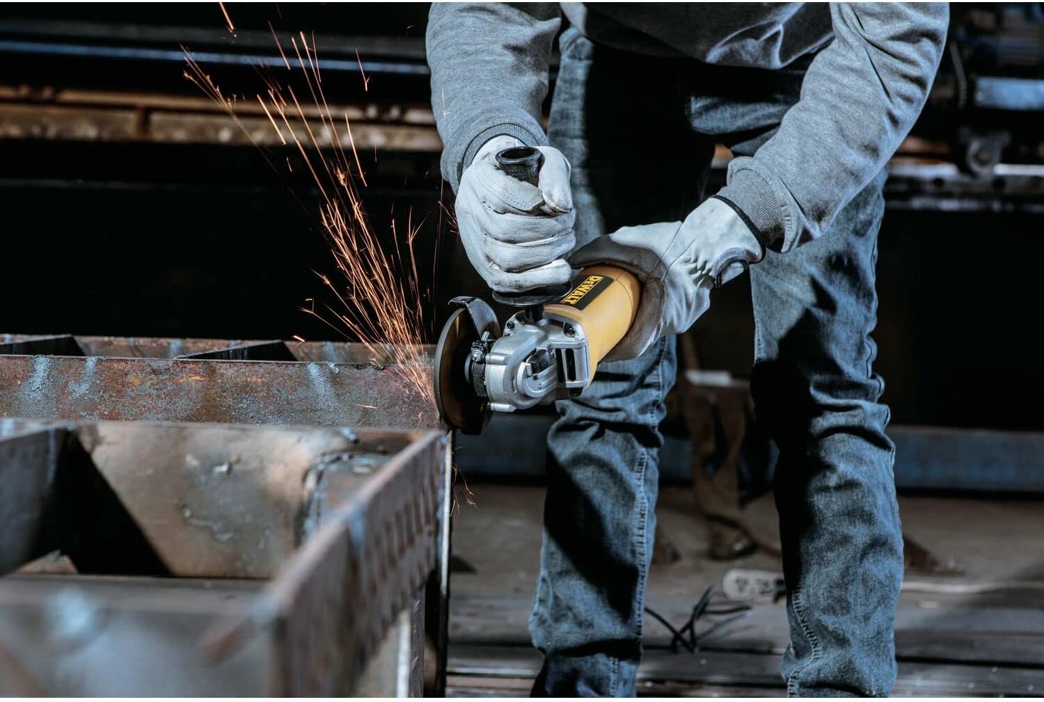 So wählen Sie den richtigen DeWalt Winkelschleifer aus