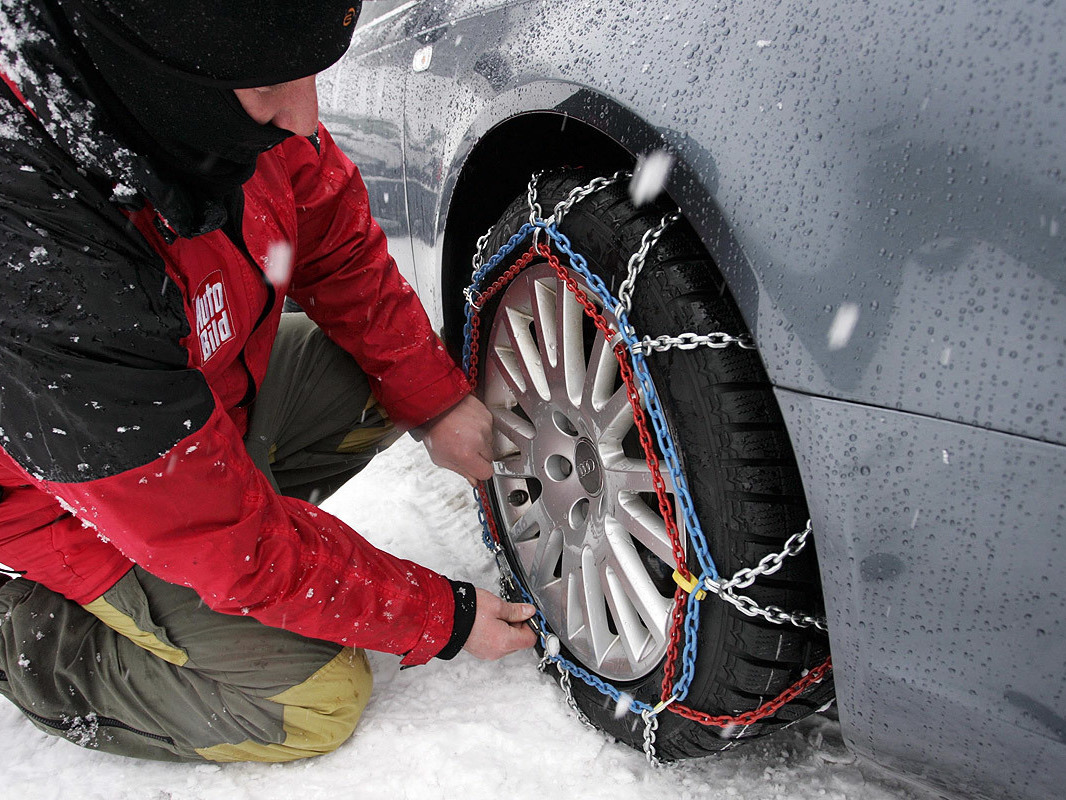 Schneeketten online kaufen: Wie Sie die passenden Schneeketten für Ihr Auto finden