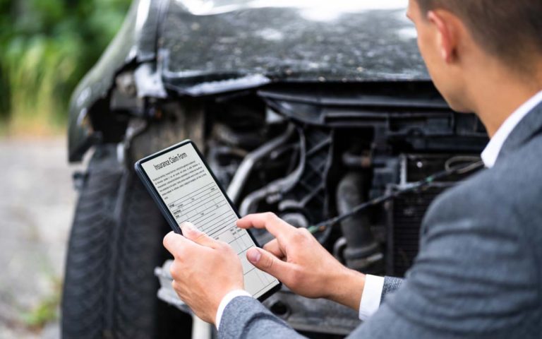 Fahrzeugpflege leicht gemacht mit Smart Repair München vom Profi