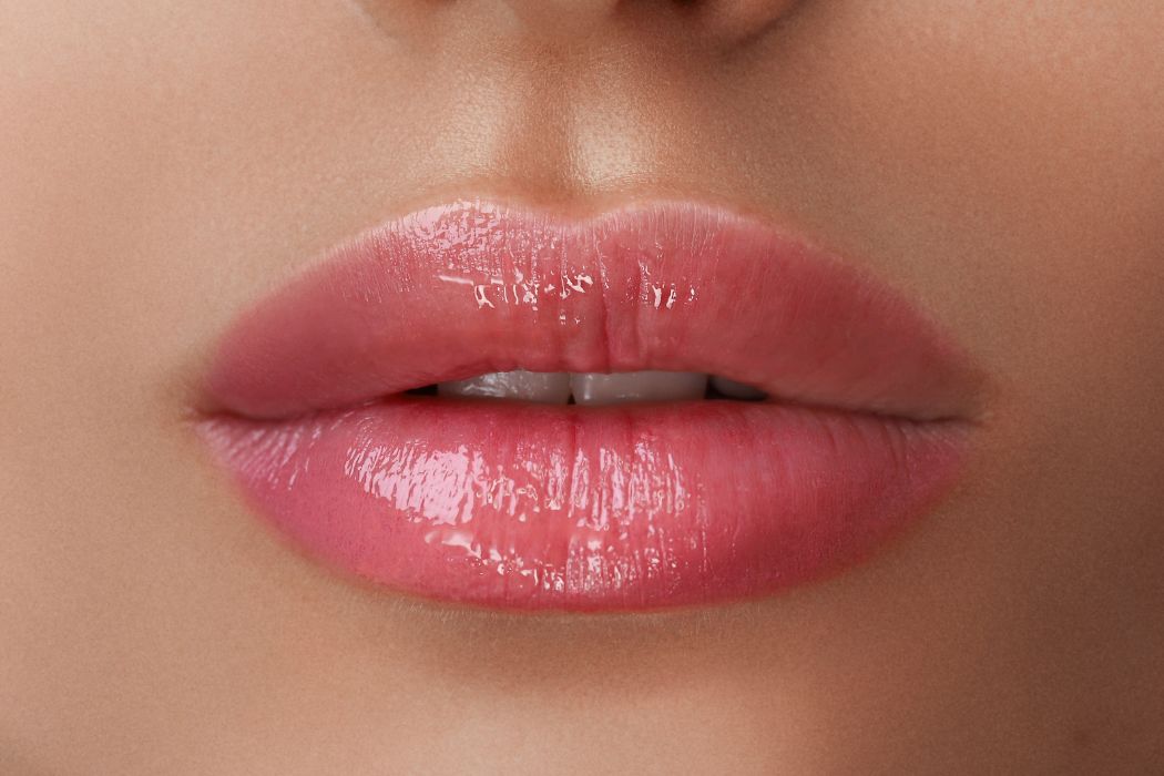 Lippen aufspritzen Berlin: Natürliches Volumen für perfekte Lippen