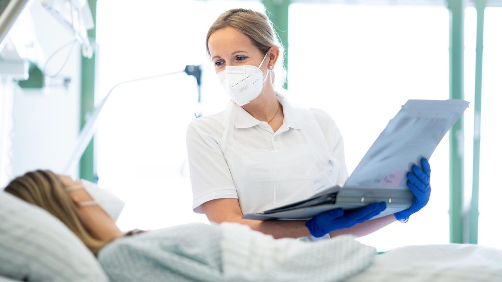 Social Media im Pflegedienst: Strategien für eine erfolgreiche Präsenz