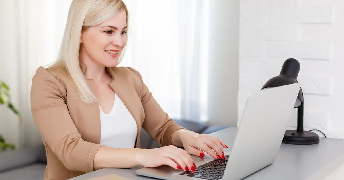 Psychoterapia online: zalety i możliwości dla kobiet, które wyznaczają cele osobiste i zawodowe