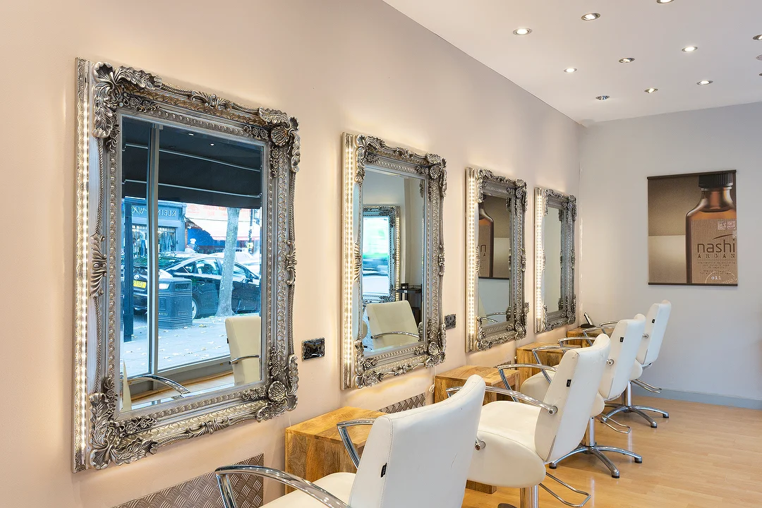 Wellness & Spa Einrichtung für moderne Salons – vom Fachhändler